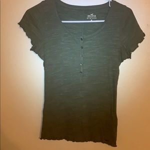 HOLLISTER olive green tee slightly used💚